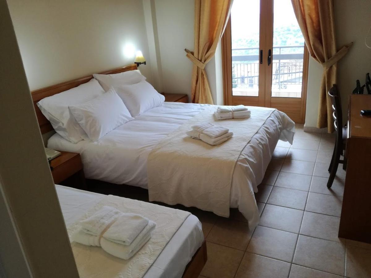 Parnon Hotel Agios Petros  Экстерьер фото